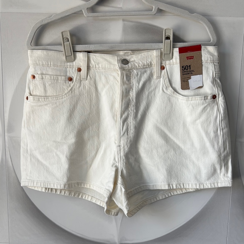 Levi's Women's 501 Original High Rise Shorts! NWT